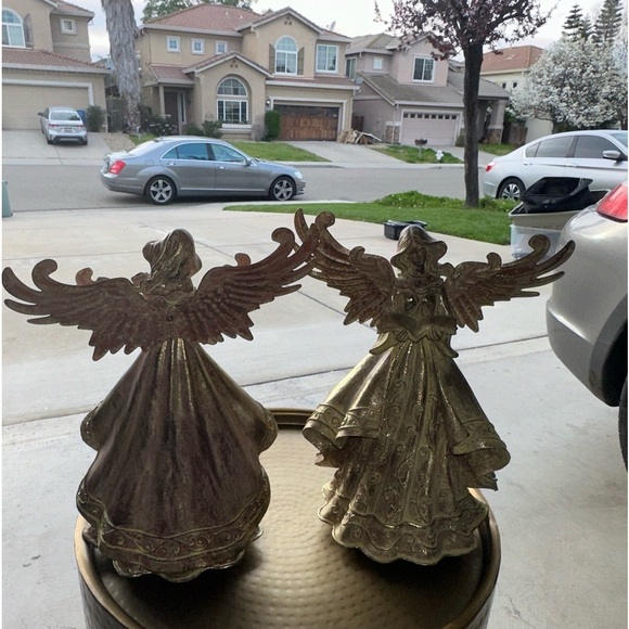 Twin Christmas Angels.  3D for display on table or china cabinet. - Picture 5 of 6